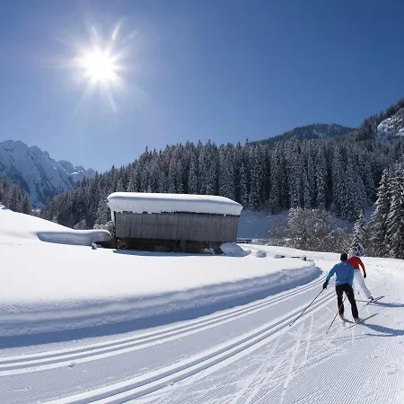 Spacious In Near Ski Area Apartman