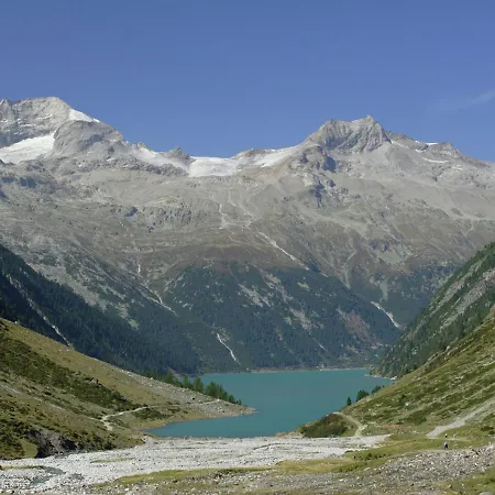 Spacious In Near Ski Area * Ramsau im Zillertal