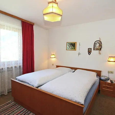 Spacious In Near Ski Area Apartman Ramsau im Zillertal