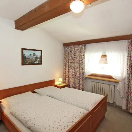 Spacious In Near Ski Area Apartman Ramsau im Zillertal